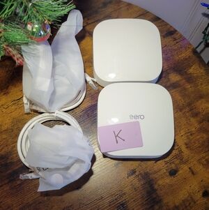 Eero pro 6 tri band lot of 2 mesh Dual Wireless Router Set-white